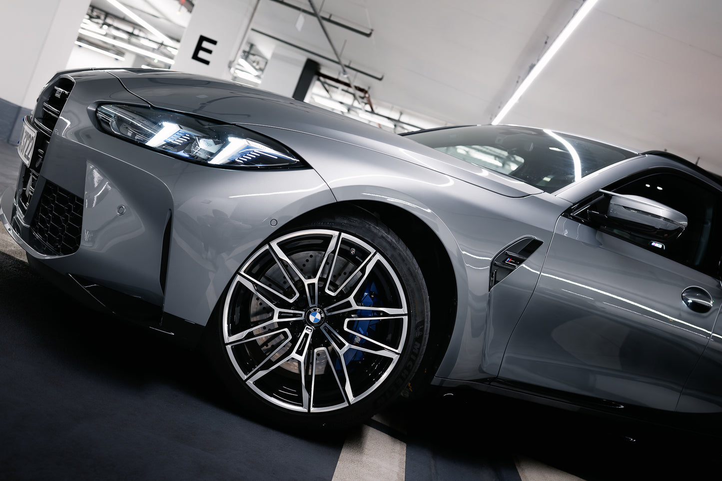 2. Fahrzeugfotografie Package Premium